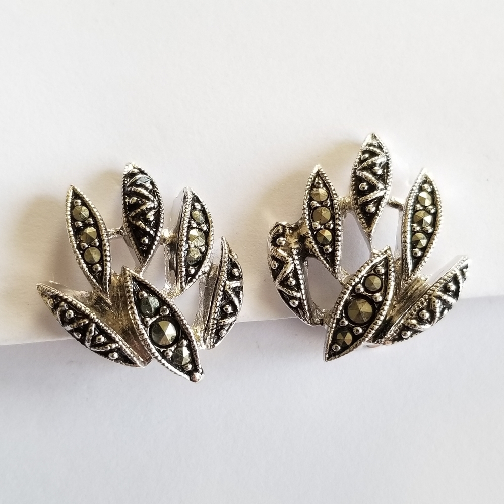 Vintage earrings D'Orlan clip on silver tone spike spiky marcasite